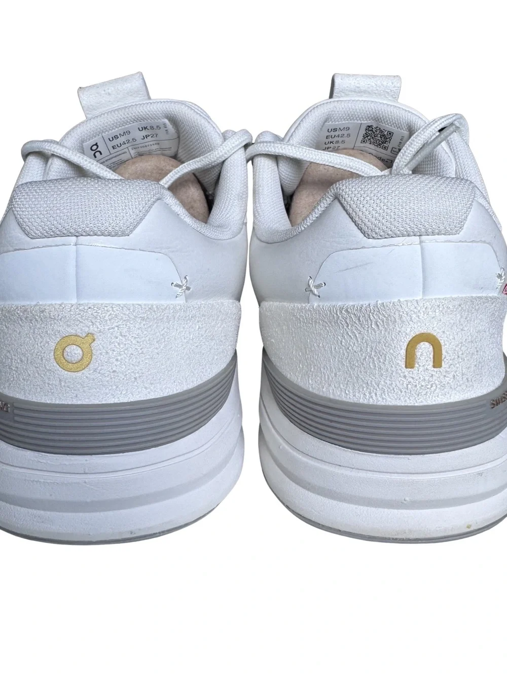 On THE ROGER Pro Ace Tennis Shoes Ivory Fog Gold Men’s Size 9 $220 Sneaker